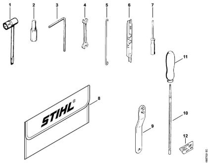 Zage z bencinskim motorjem (MS) 032 AV Orodja, posebni pribor della Marca Stihl